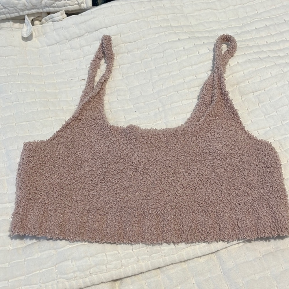 fuzzy urban outfitters pink crop top